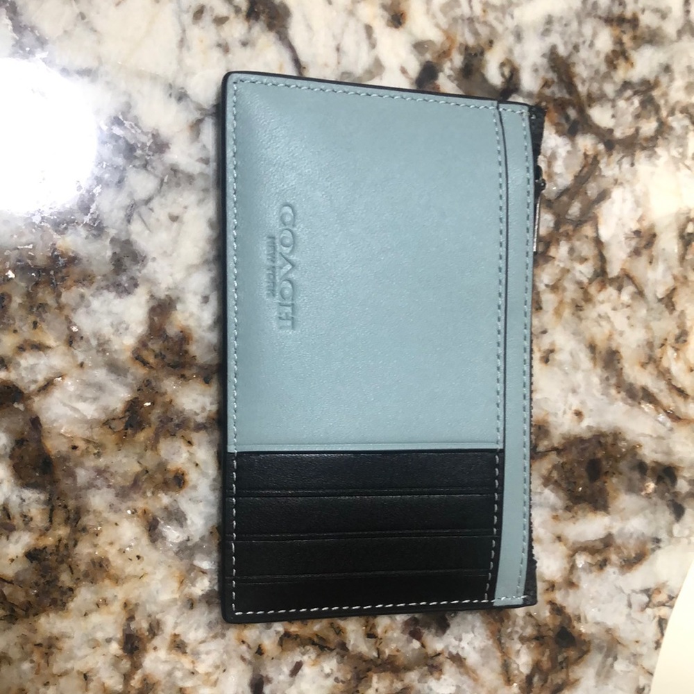 Coach: Men’s Teal and Black Card Holder